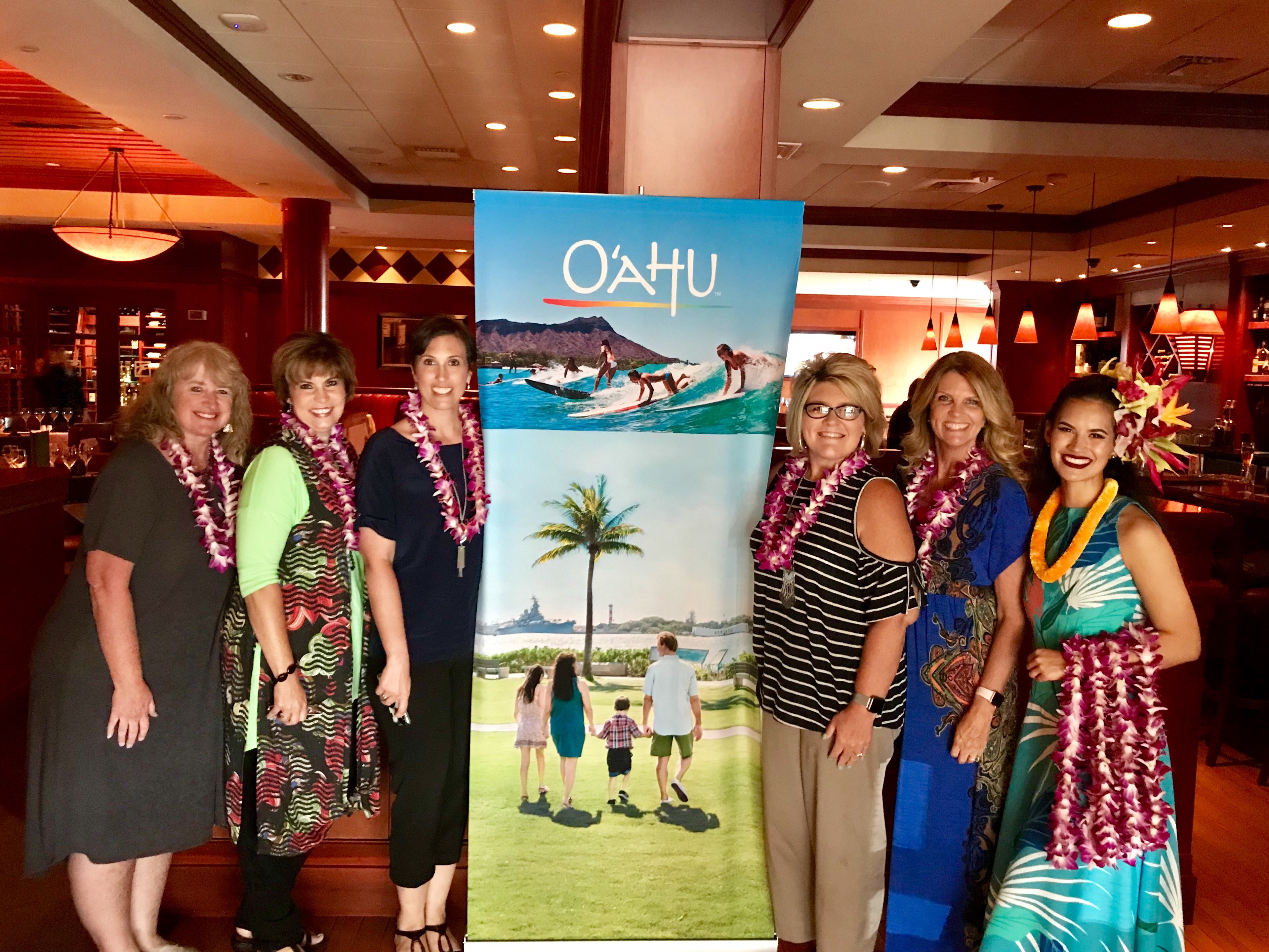 Agent learning about destination updates from Oahu, Hawaii