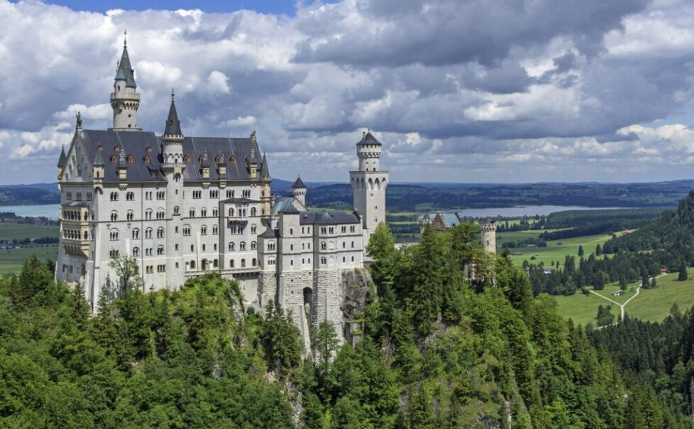 Call to see Nueschwanstein Castle 281-377-3488